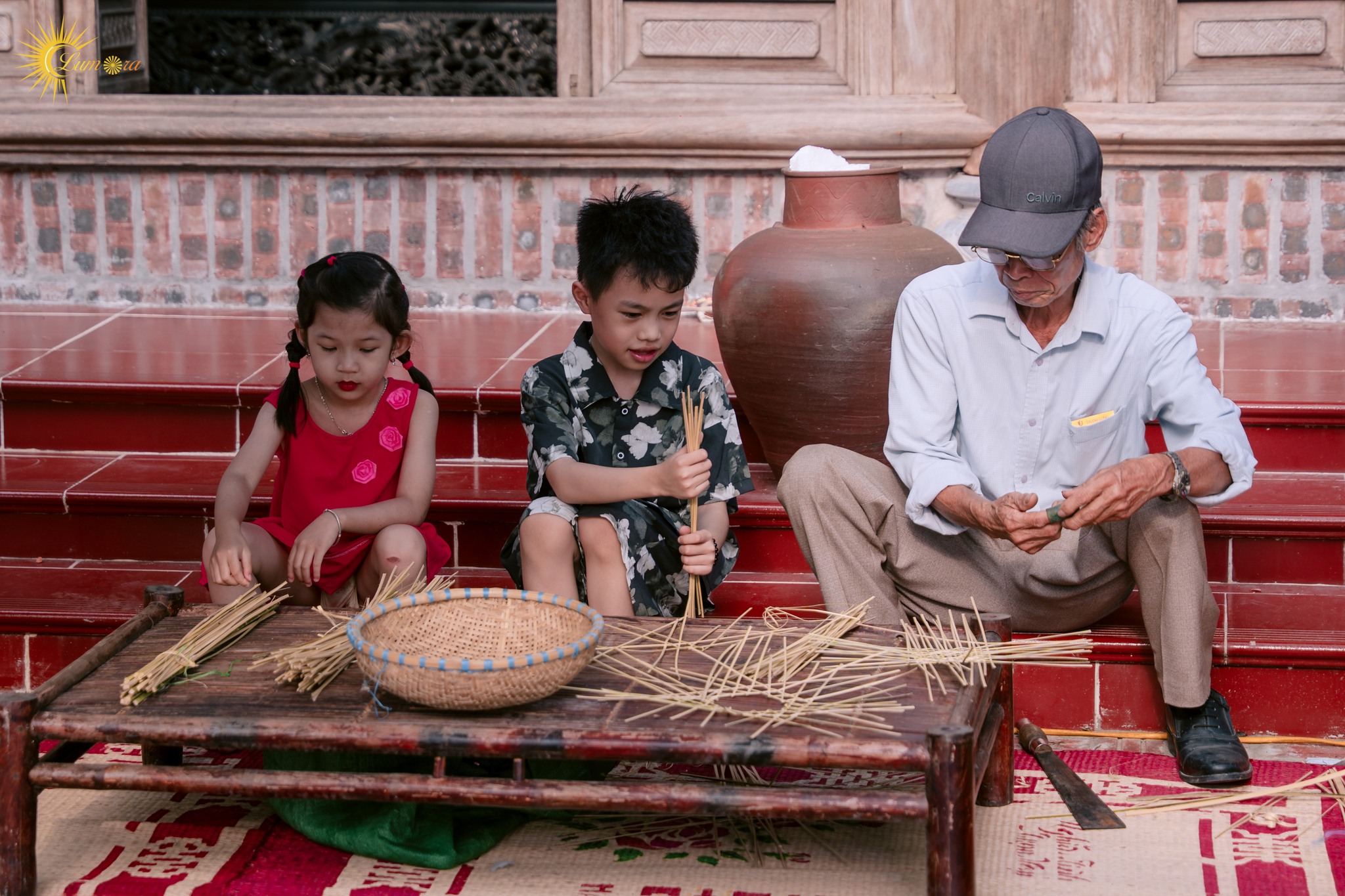Các bé tham gia hoạt động tại Lumora